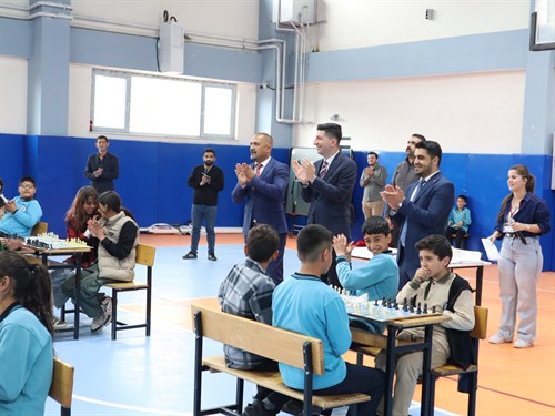 '' Satranç Turnuvası Düzenlendi''